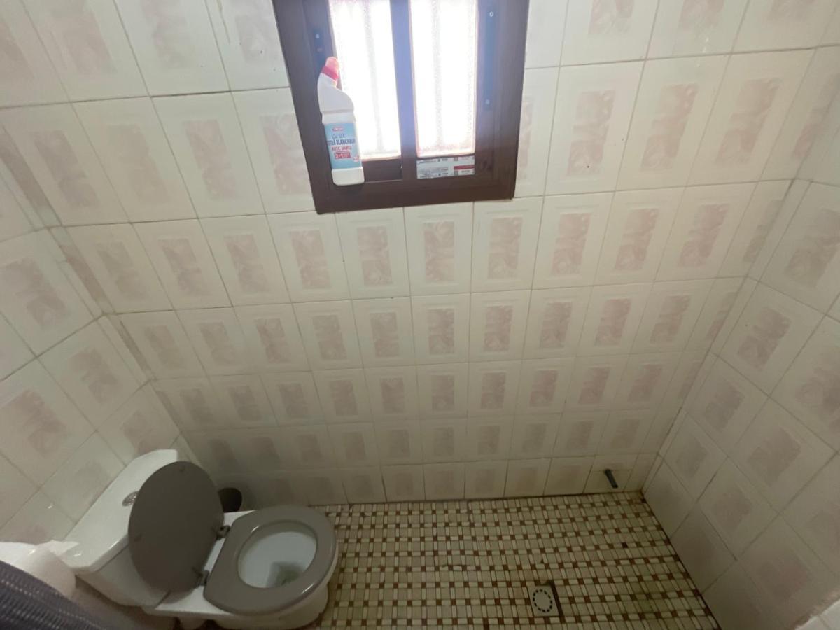 Km'S Cozy Spacious Calm Appart Meuble Yaounde Bagian luar foto